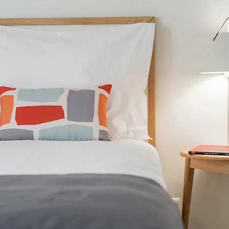 Lido I By An Island * Funchal